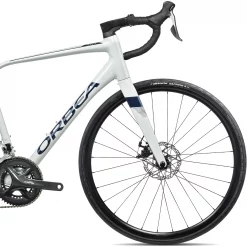Orbea Avant H60-D Disc Road Bike 2021 -Zone3 || Orbea || Pas Normal Studios store Orbea Avant H60 D Disc Road Bike 2021 2