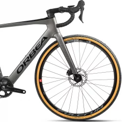 Orbea Gain M30 1X Electric Gravel Bike 2022 -Zone3 || Orbea || Pas Normal Studios store Orbea Gain M30 1X Electric Road Bike 2022 Speed Silver Black 2