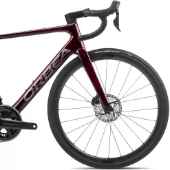 Orbea Orca M20iLTD Disc Road Bike 2022 -Zone3 || Orbea || Pas Normal Studios store Orbea Orca M20iLTD Disc Road Bike 2022 Red 2