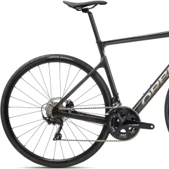 Orbea Orca M30 Disc Road Bike 2022 -Zone3 || Orbea || Pas Normal Studios store Orbea Orca M30 Disc Road Bike 2022 Carbon 1