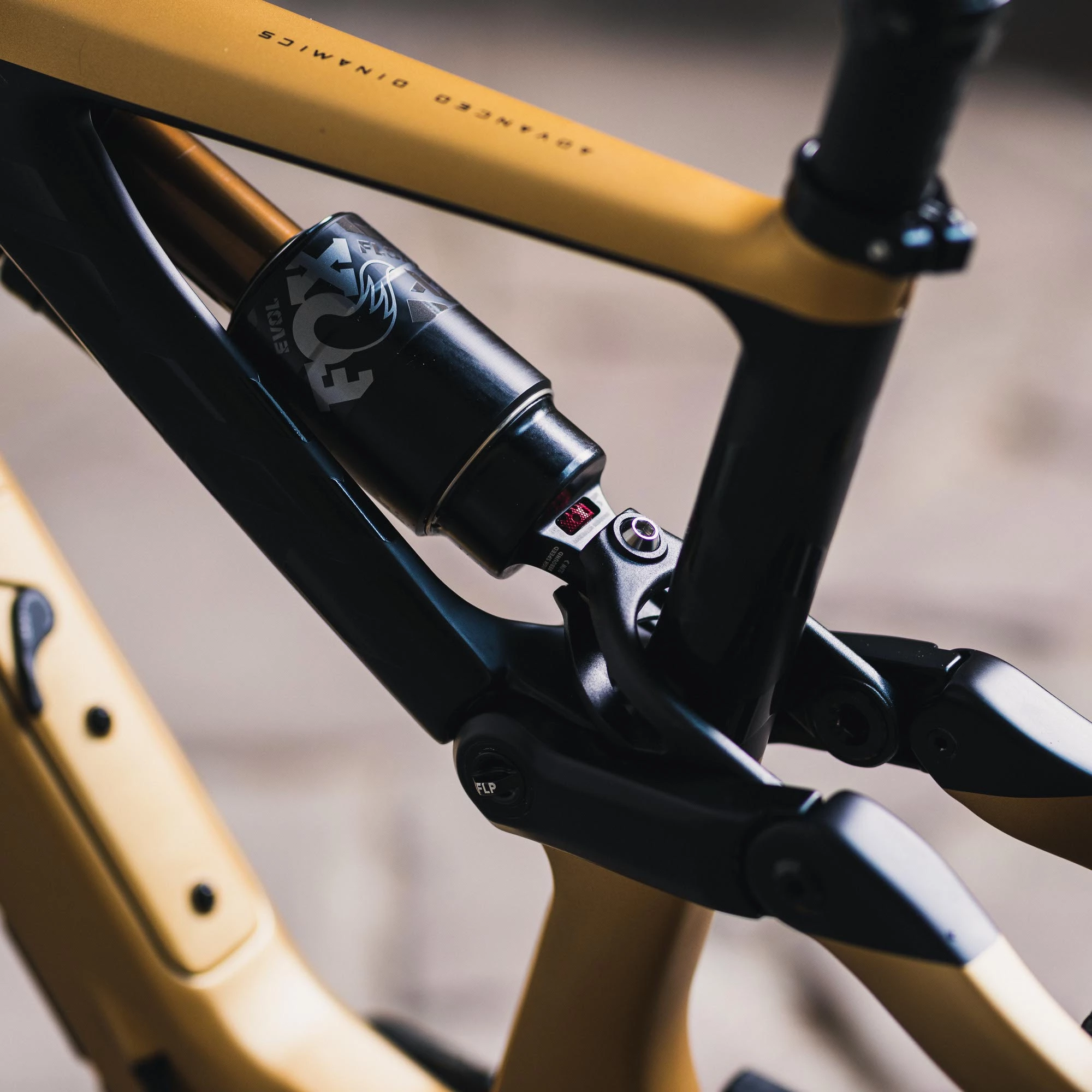 Orbea Rallon M20 Mountain Bike 2022 7 Orbea Rallon M20 Mountain Bike 2022 - Image 5