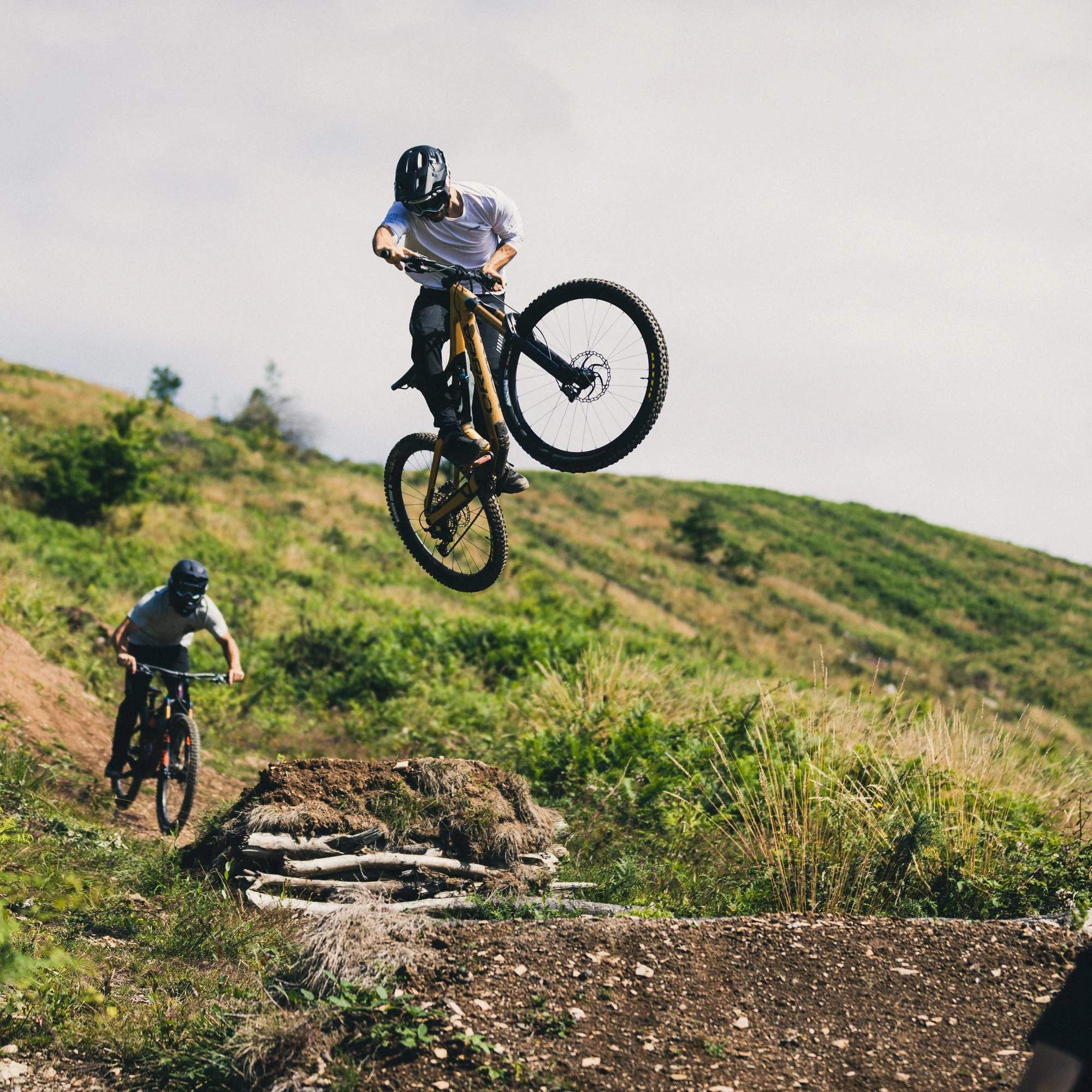 Orbea Rallon M20 Mountain Bike 2022 11 Orbea Rallon M20 Mountain Bike 2022 - Image 9