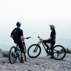 Orbea Rise H30 Electric Mountain Bike 2022 -Zone3 || Orbea || Pas Normal Studios store Orbea Rise H30 Electric Mountain Bike 2022 Mouse Grey 4