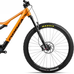 Orbea Rise H30 Electric Mountain Bike 2022 -Zone3 || Orbea || Pas Normal Studios store Orbea Rise H30 Electric Mountain Bike 2022 Orange Black 2