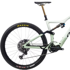 Orbea Rise M-Team Full Suspension 29" Electric Mountain Bike 2021 -Zone3 || Orbea || Pas Normal Studios store Orbea Rise M Team Full Suspension 29 Electric Mountain Bike 2021 Light Green 2