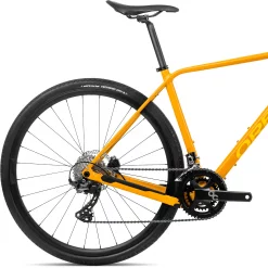 Orbea Terra H30 Gravel Bike 2022 18 Orbea Terra H30 Gravel Bike 2022 -Zone3 || Orbea || Pas Normal Studios store Orbea Terra H30 Gravel Bike 2022 Mango 1