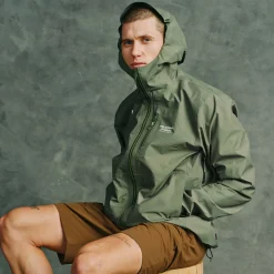 Pas Normal Studios Escapism Shell Jacket -Zone3 || Orbea || Pas Normal Studios store Pas Normal Studios Escapism Shell Jacket Army Green 3