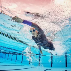 Zone3 Aspire Womens Wetsuit Bundle -Zone3 || Orbea || Pas Normal Studios store Zone3 Aspire Womens Wetsuit Bundle Black Gunmetal Red 5