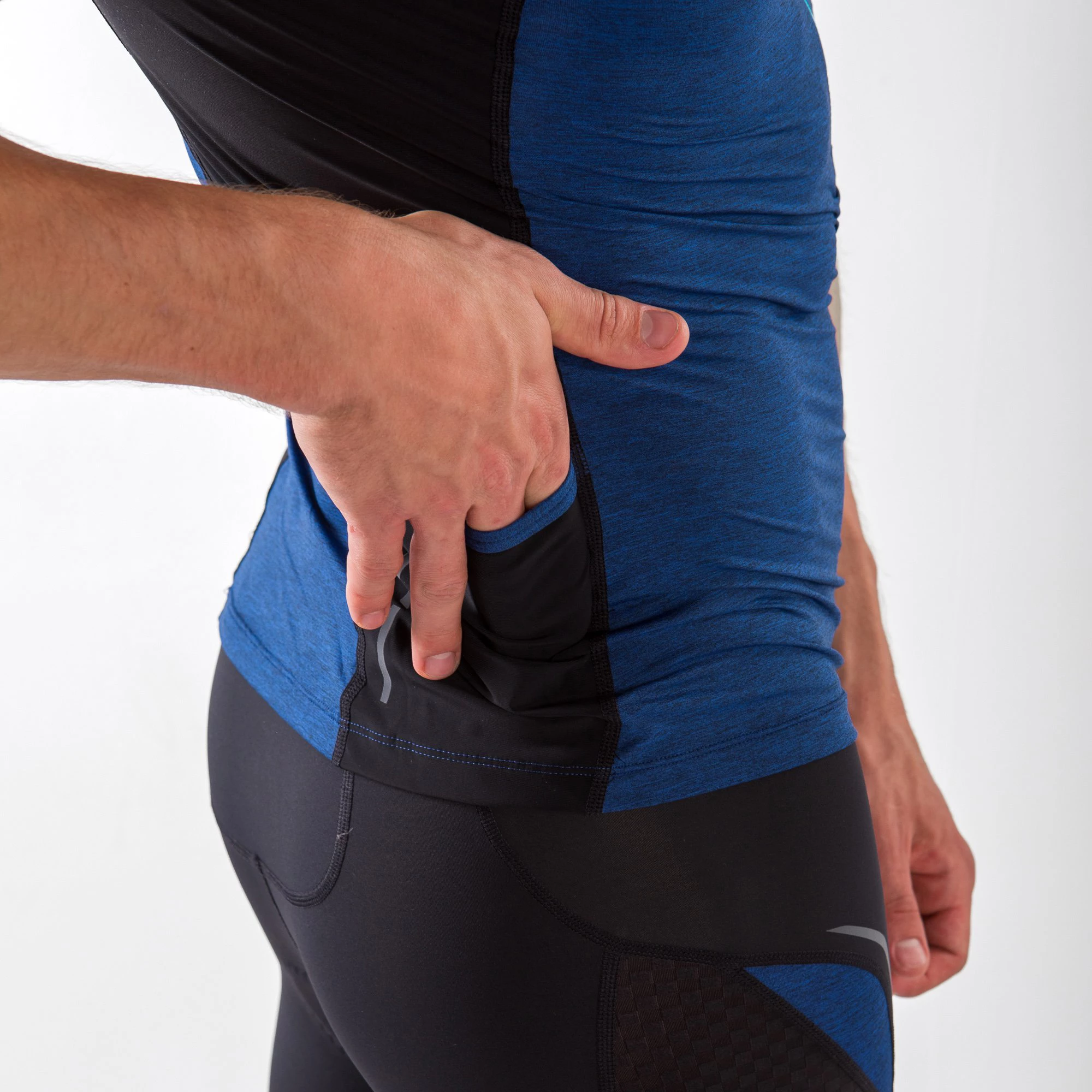 Zone3 Performance Culture Sleeveless Tri Top 6 Zone3 Performance Culture Sleeveless Tri Top - Image 4